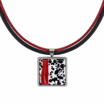 Колье Scarlet Law Vloes