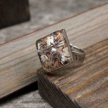 Кольцо Zebra Vloes