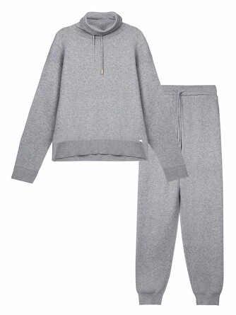 Комплект (джемпер, брюки) Black Chic PlayToday